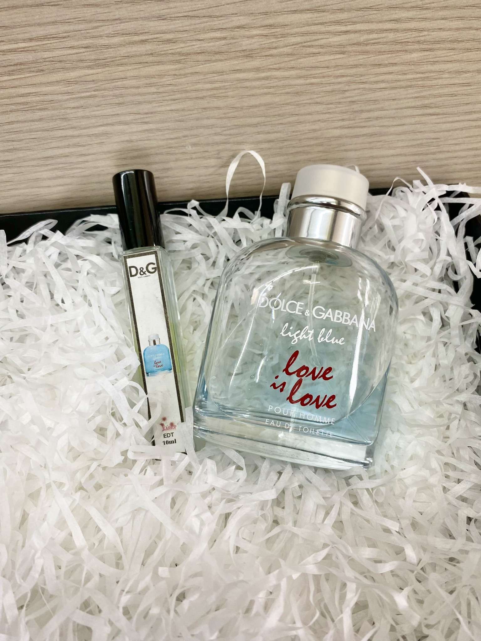 Dolce & Gabbana light blue Love is love - Chiết 10ml
